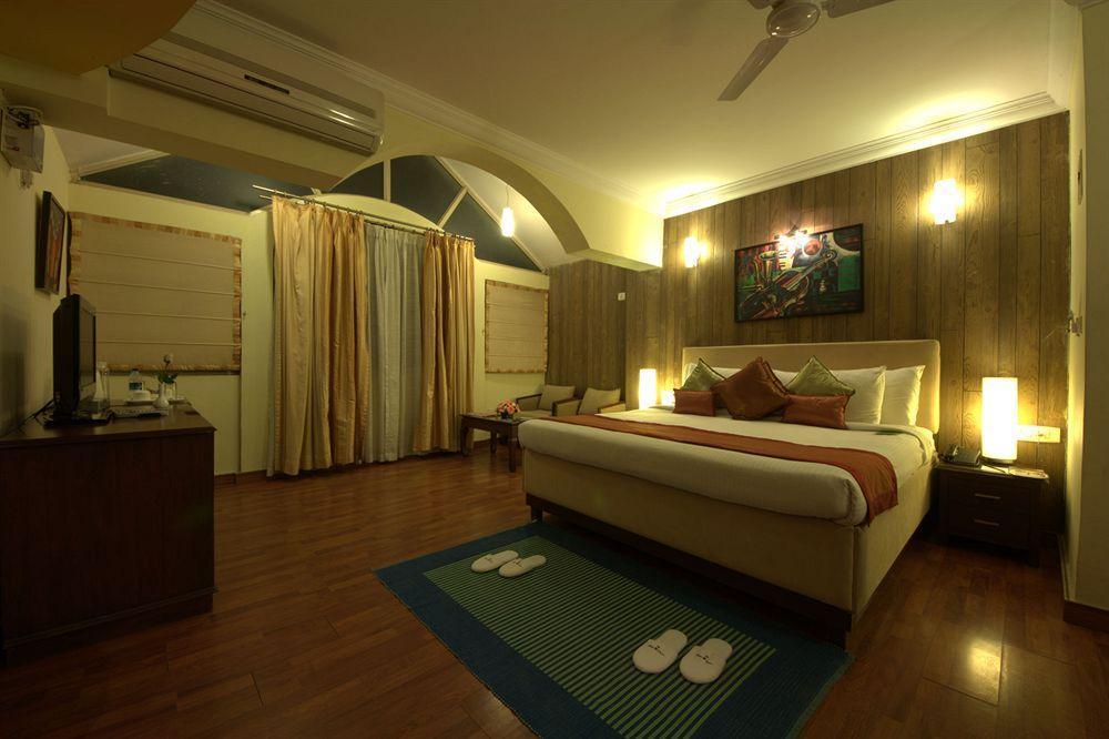 Hm Suites & Studios Bangalore Exterior foto